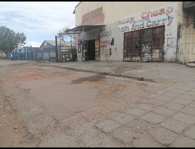 495M² BUSINESS FOR SALE IN RUSTENBURG NORTH